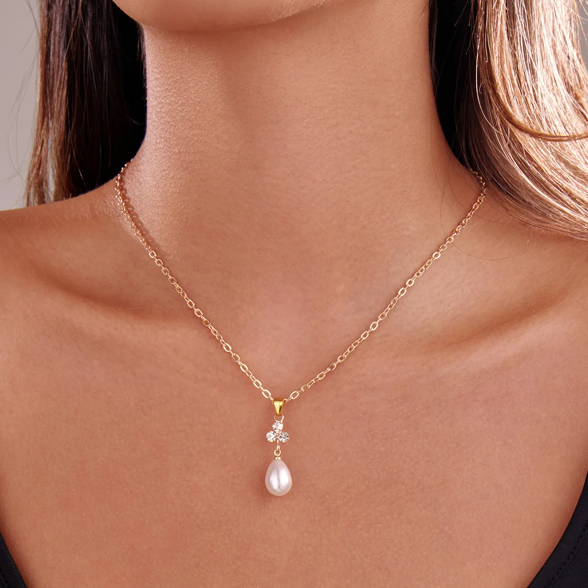 Collar dorado delicado esencia - Body Jewelry Necklace reseña y precio